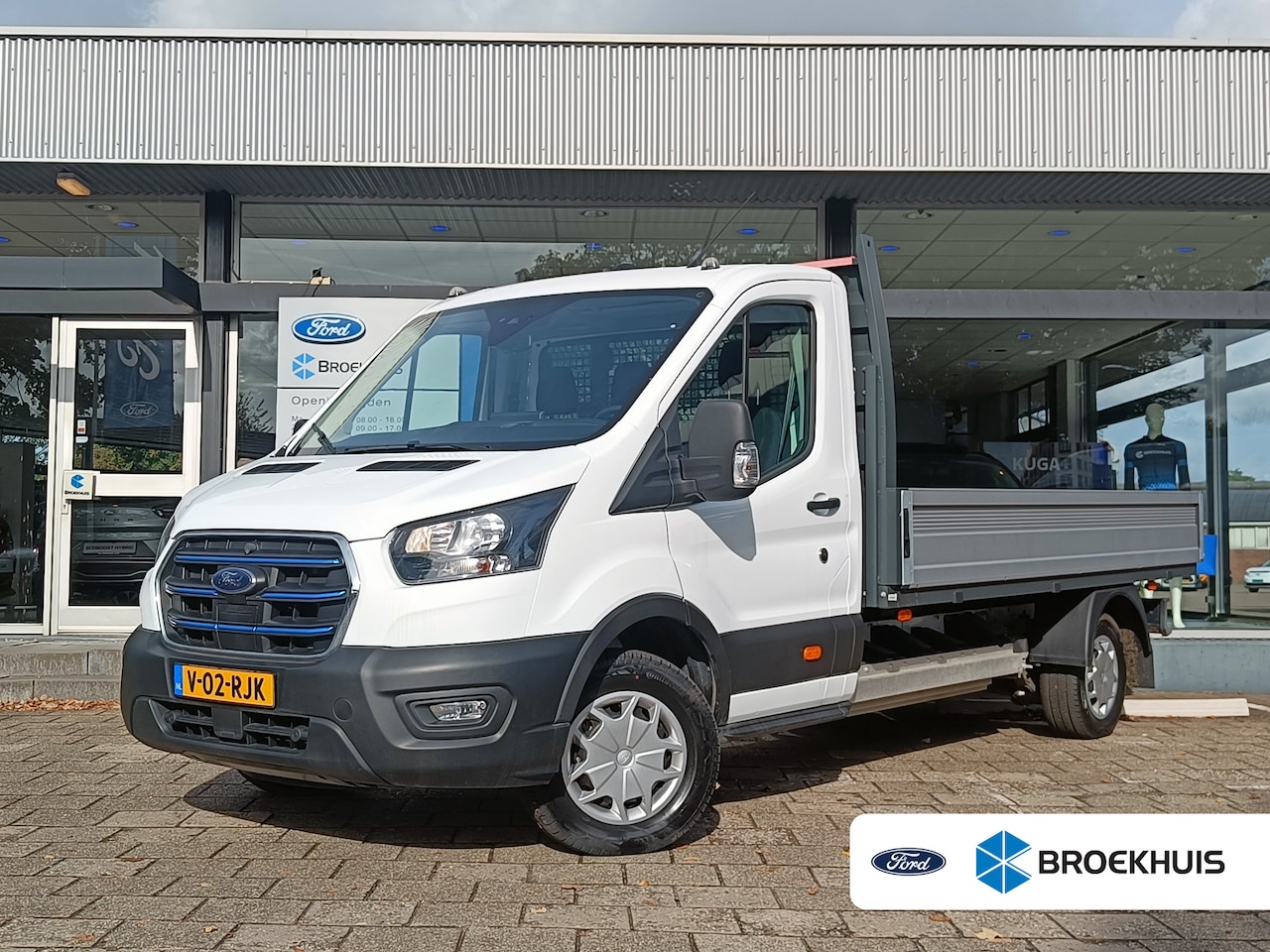 Ford E-Transit - 350 L4H1 Trend 68 kWh Pick-Up | 3500kg Trekgewicht! | 269pk | Laadbak | Nieuw | Snel Lever - AutoWereld.nl