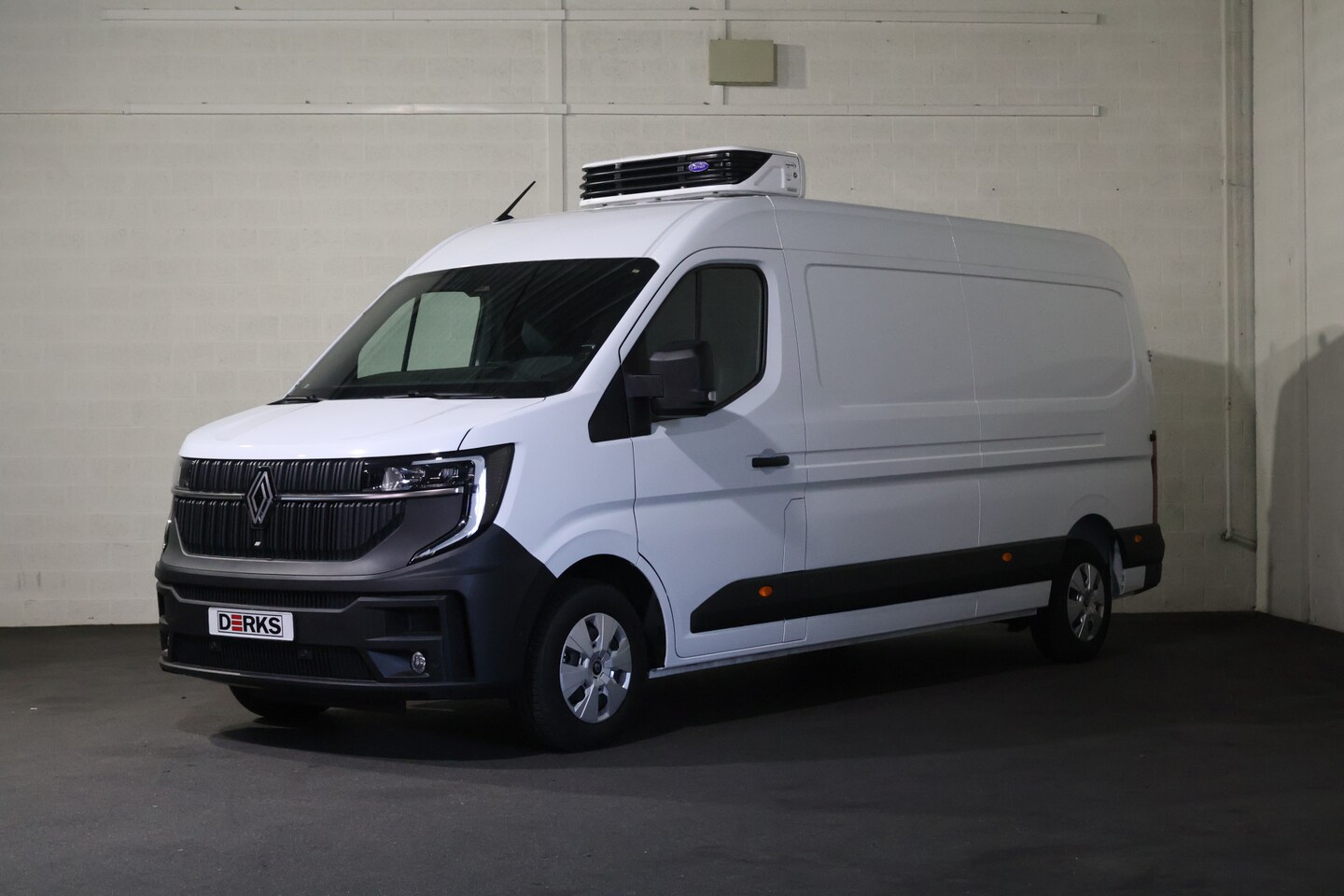 Renault Master - 2.0 dCi 150 L3 H2 Koelwagen Xarios 350 -20 Graden - AutoWereld.nl