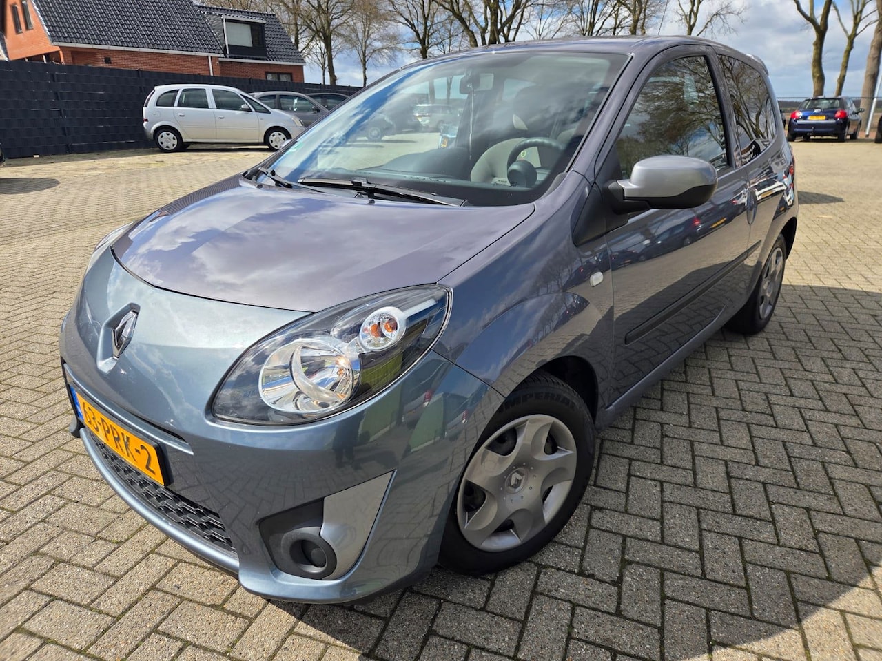 Renault Twingo - 1.2-16V Collection 2011. Airco/Elektrische ramen/Spoiler etc.. APK 10-2027 - AutoWereld.nl