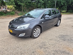 Opel Astra Sports Tourer - 1.4 Turbo Cosmo