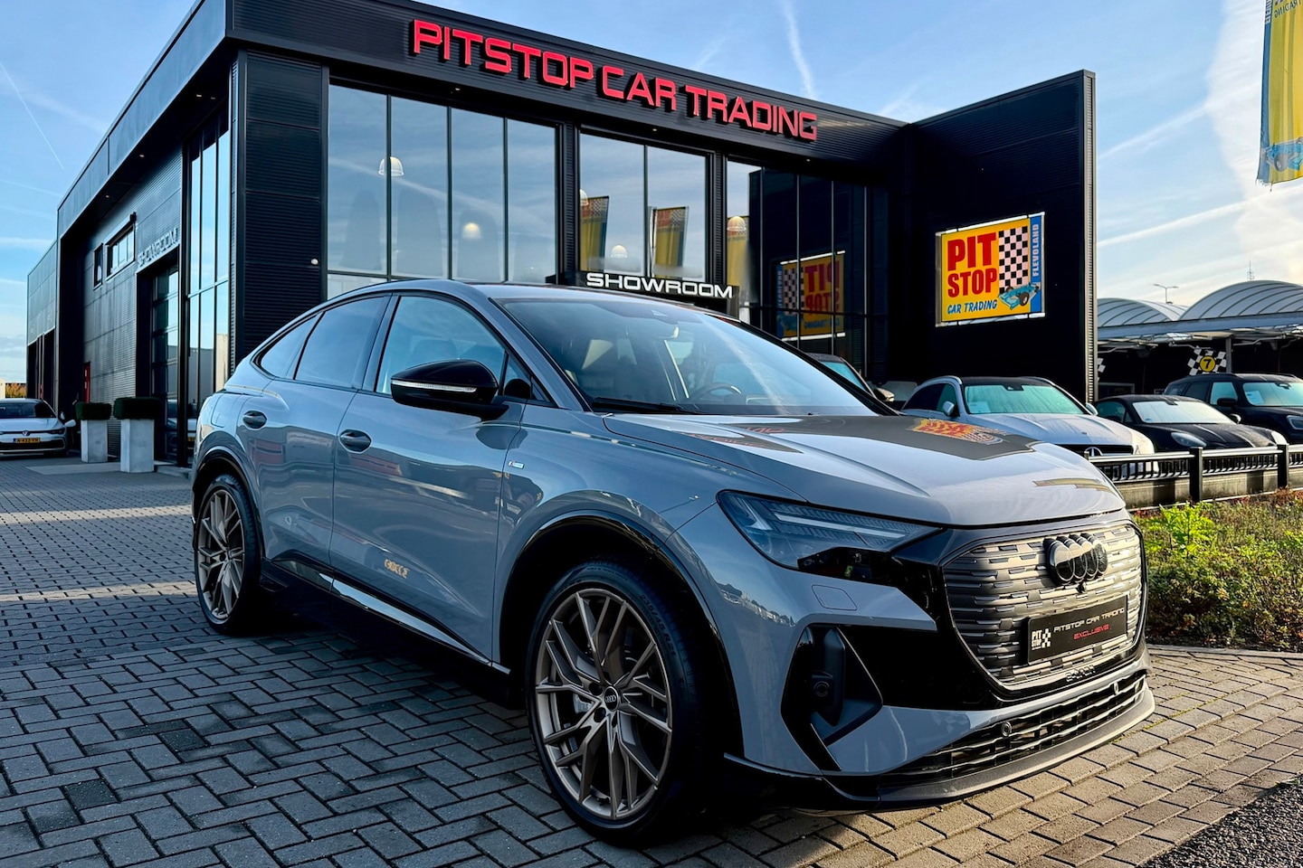 Audi Q4 Sportback e-tron - 45 S Edition 82 kWh ACC, Camera, SOH Bekend! Virtual Dash. - AutoWereld.nl