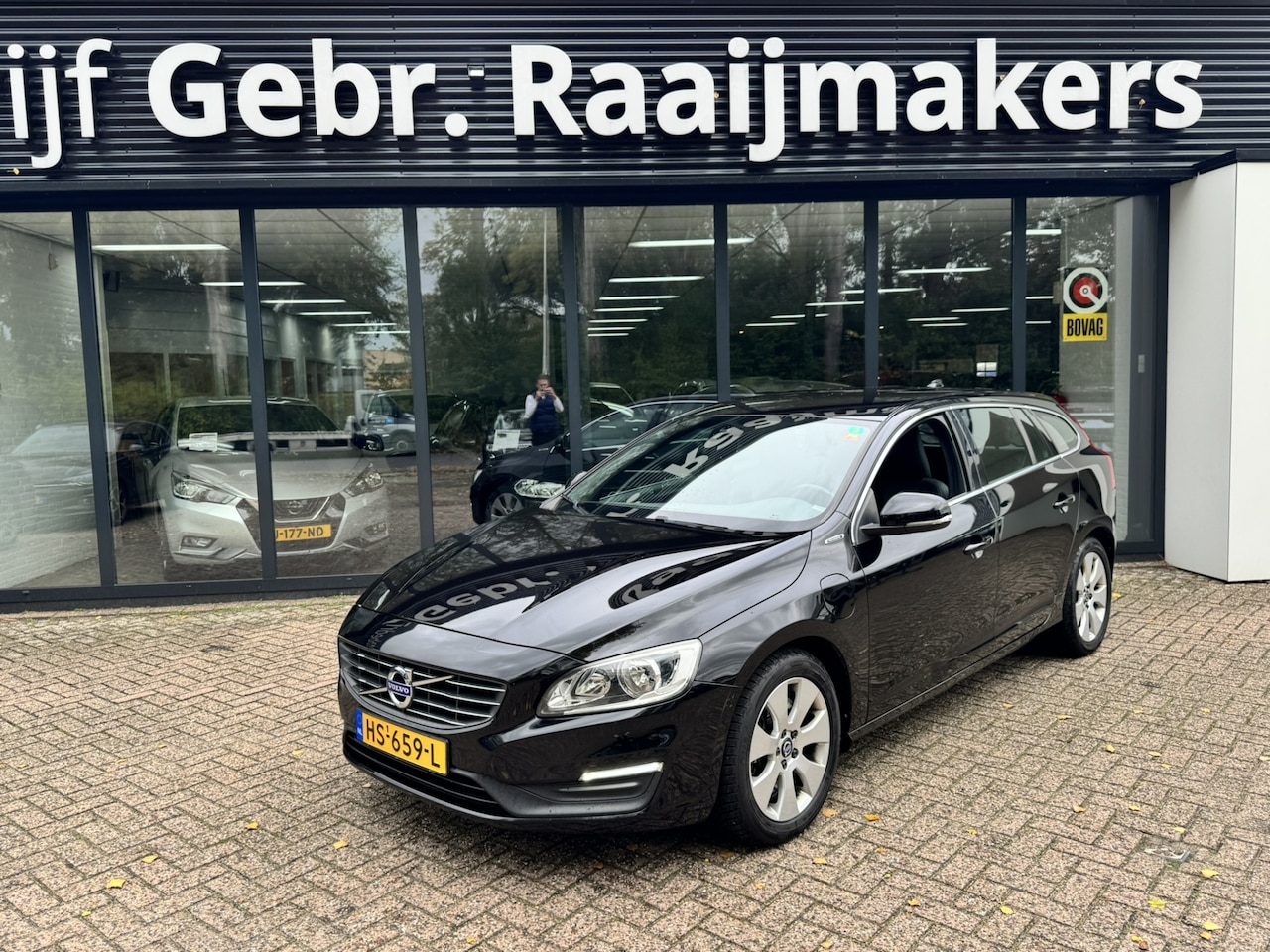 Volvo V60 - 2.4 D6 Twin Engine Summum*Leder*Navi*EXPORTPRIJS* - AutoWereld.nl