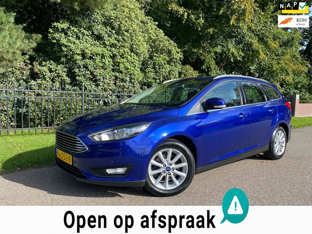 Ford Focus Wagon - 1.5 Titanium 1.5 Titanium, Trekhaak, NIEUWE APK NL AUTO! - AutoWereld.nl