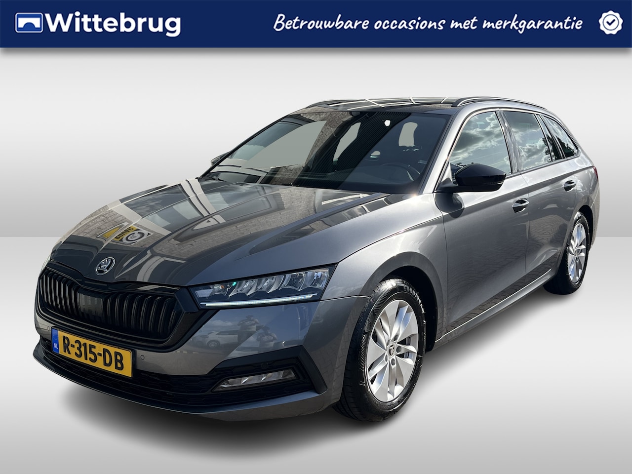 Skoda Octavia Combi - 1.0 TSI Sport Business / TREKHAAK/ SMARTLINK/ PARK.SENSOREN V+A/ CRUISE CONTROL/ KEYLESS/ - AutoWereld.nl