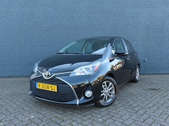 Toyota Yaris - 1.0 VVT-i Lounge