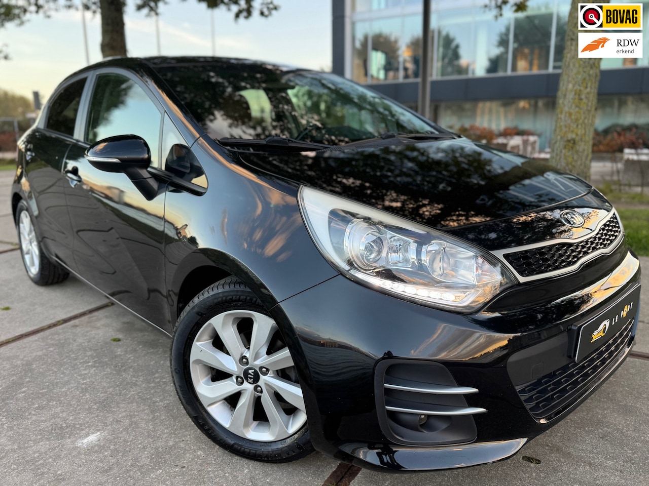 Kia Rio - | 1.2 | 2015 | 5DR | LED | CRUISE | CAMERA | LEER | NWE APK - AutoWereld.nl