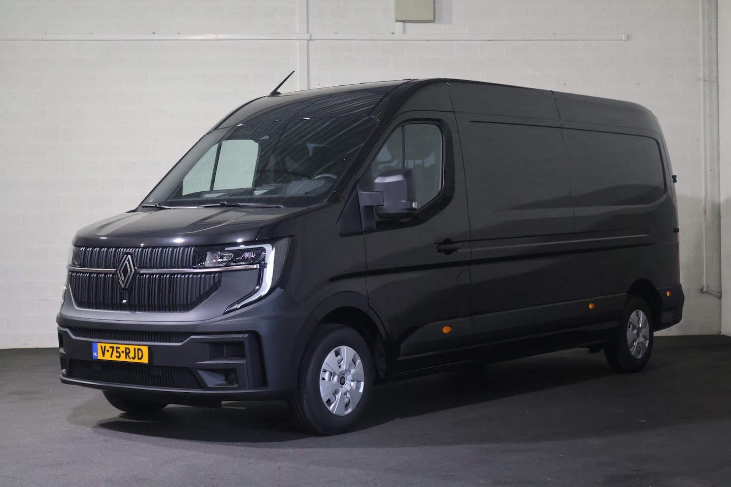Renault Master E-Tech - T35 L3H2 Advance long range 87 kWh T35 L3H2 Advance long range 87 kWh - AutoWereld.nl