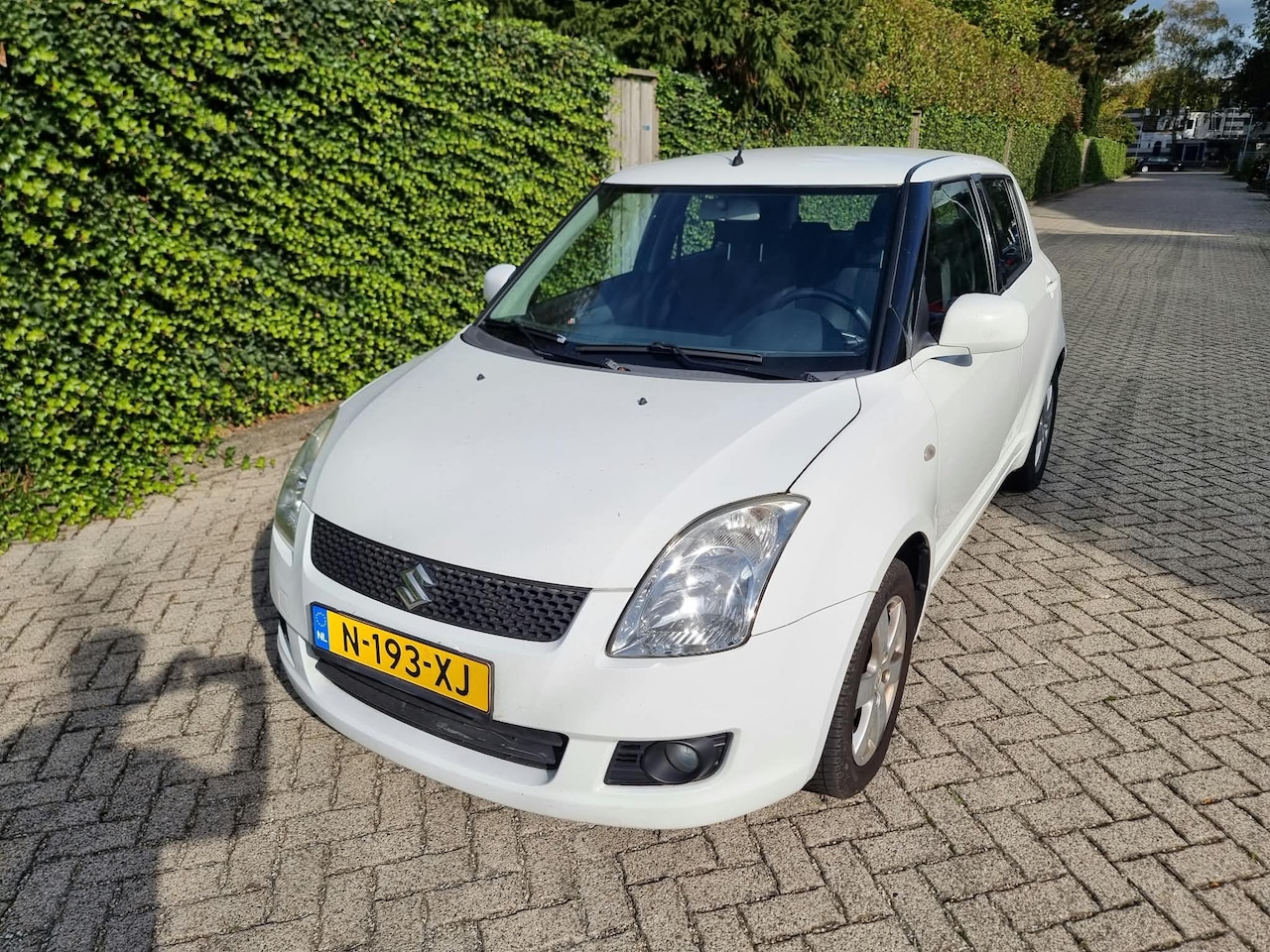 Suzuki Swift - 1.3 Cool
