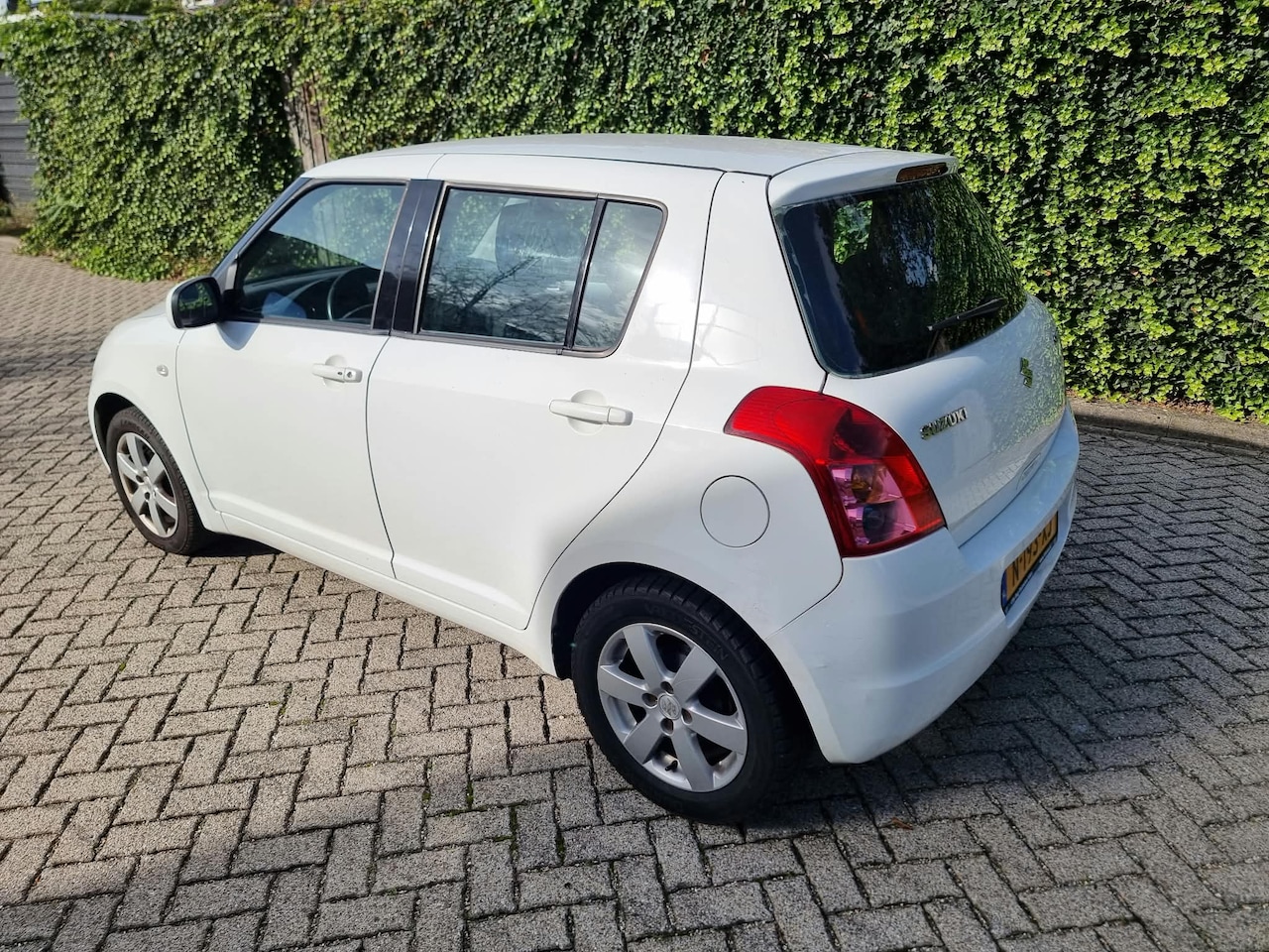 Suzuki Swift - 1.3 Cool