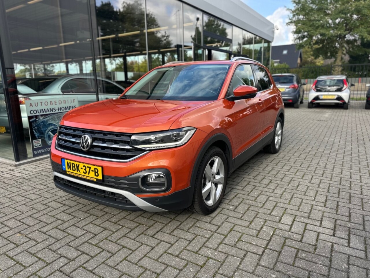 Volkswagen T-Cross - 1.0 TSI Style Business R 1.0 TSI 115pk Style Business R - AutoWereld.nl