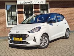 Hyundai i10 - 1.0 TWO TONE / STUUR/STOELVERWARMING / PDC / CARPLAY