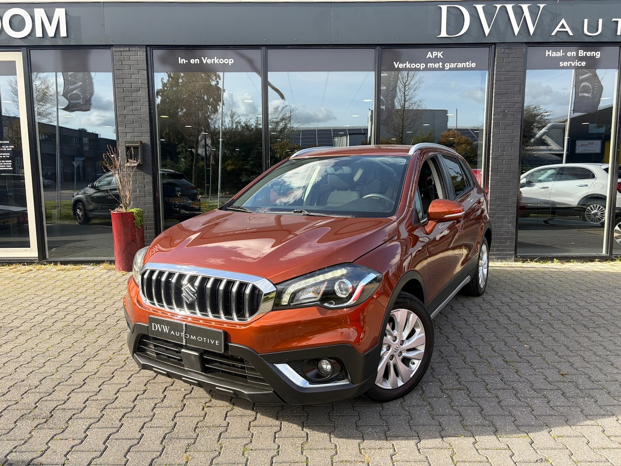 Suzuki S-Cross - 1.0 Boosterjet Exclusive 1.0 Boosterjet Exclusive, Automaat - AutoWereld.nl