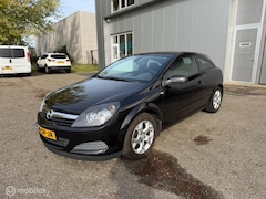Opel Astra GTC - 1.6 Edition NIEUWE APK / NETTE AUTO / CRUISE