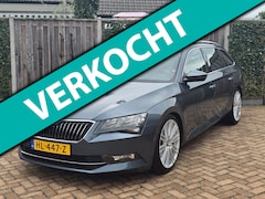 Skoda Superb Combi - 1.4 TSI ACT Ambition APP, TREKHAAK, PDC, STOELV