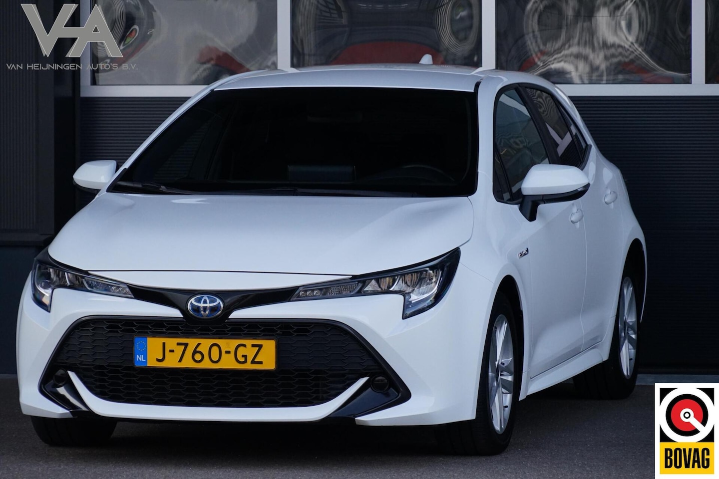 Toyota Corolla - 1.8 Hybrid Business 1.8 Hybrid Business, NL, aut. CarPlay, cam. LED - AutoWereld.nl