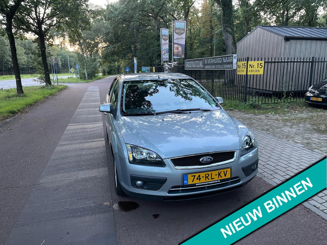 Ford Focus - 2.0-16V First Edition 2.0-16V First Edition - AutoWereld.nl