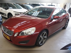Volvo S60 - 1.6 DRIVe Momentum Navi - Distributieriem nieuw