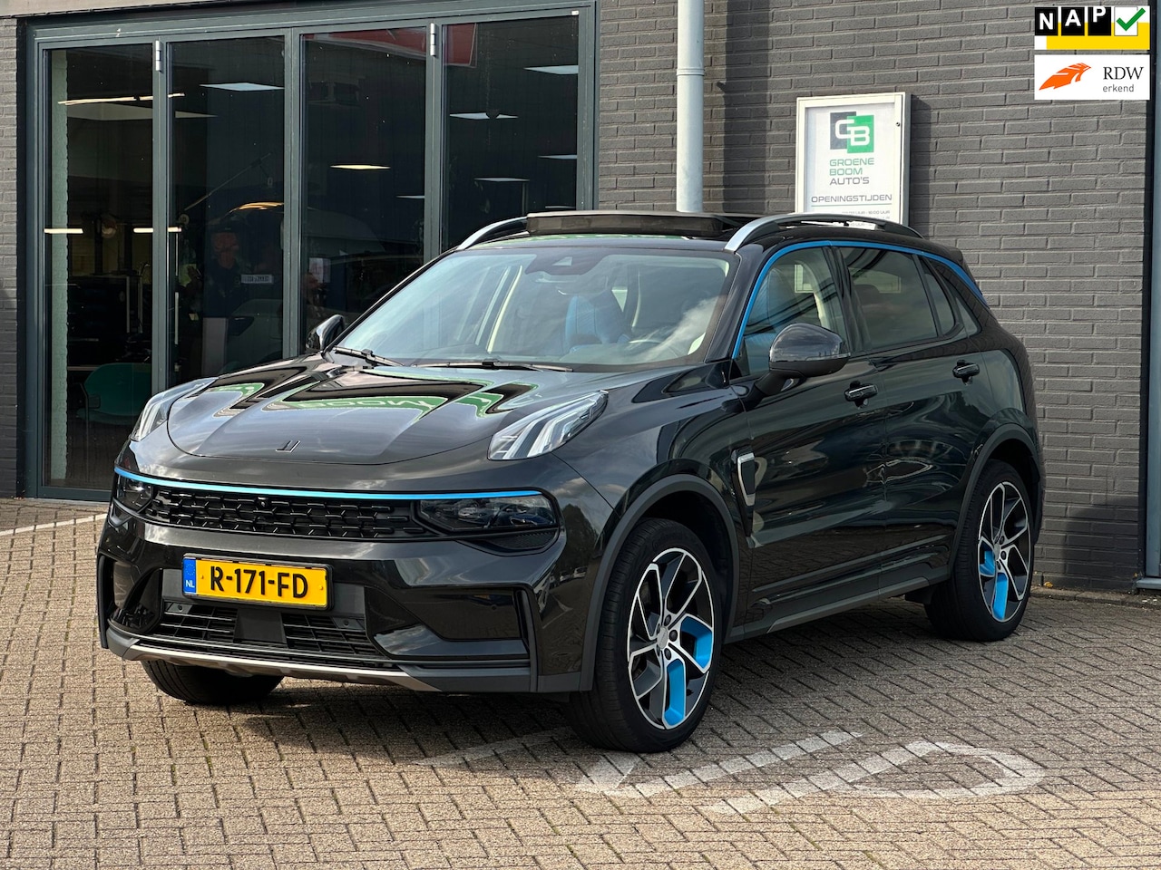 Lynk & Co 01 - 1.5/CARPLAY/NAVI/CAMERA/NL-AUTO NAP!! - AutoWereld.nl