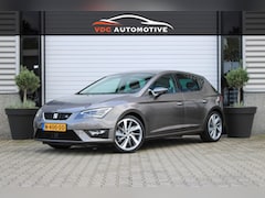 SEAT Leon - 1.4 TSI ACT FR ACC | DAB | Stoelverwarming | Carplay | LED | Compleet Onderhouden | Navi