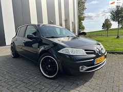 Renault Mégane - 1.6-16V Business Line Keyless-Clima-Leder-Lmv-Elekpakket