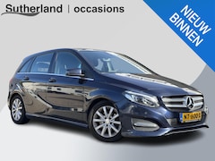 Mercedes-Benz B-klasse - 180 Business Solution | Trekhaak | Stoelverwarming | Cruise Control |