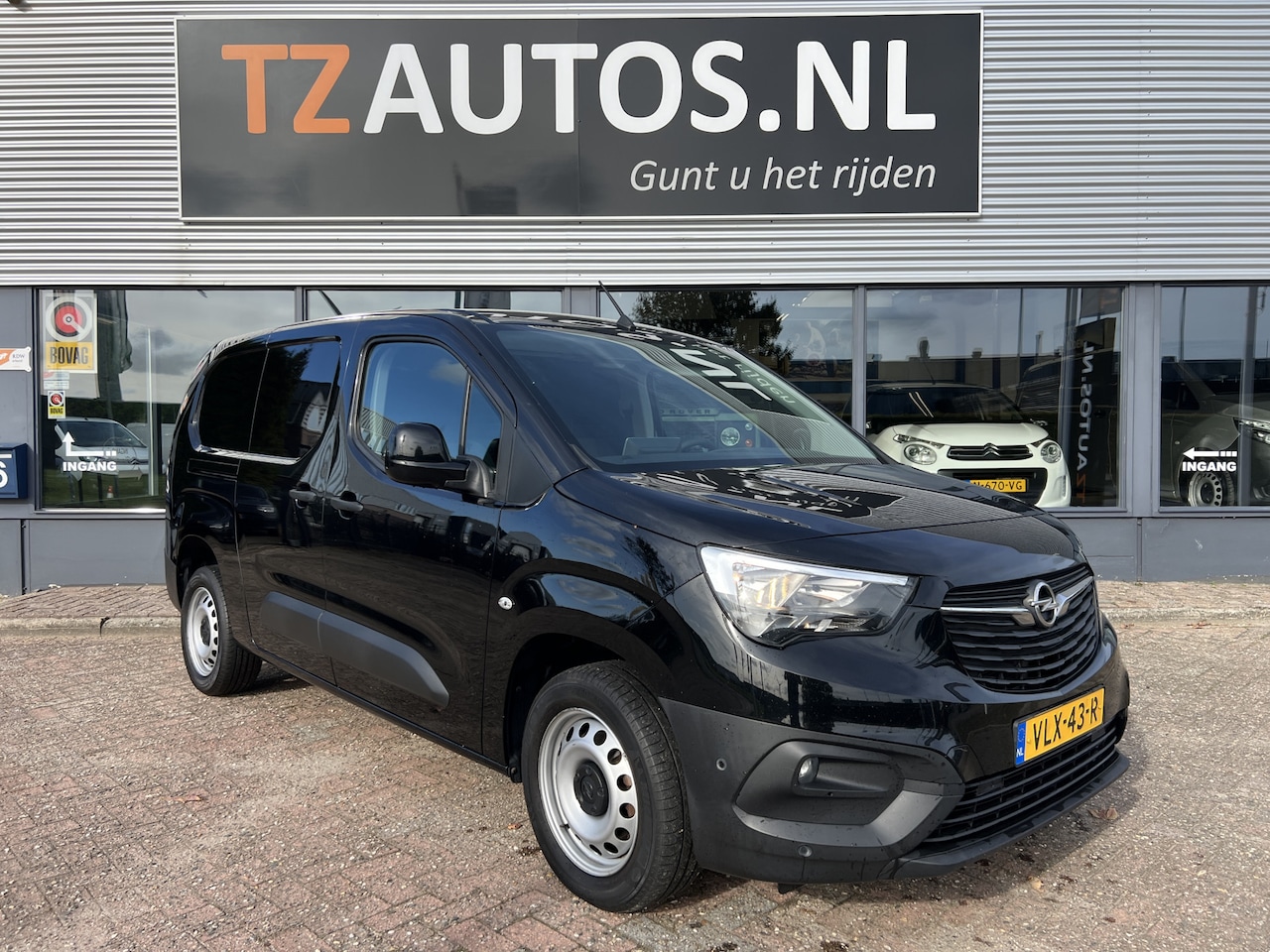 Opel Combo - 1.5D 100PK L2 Camera Navi Cruise - AutoWereld.nl