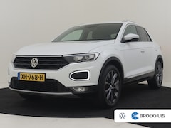 Volkswagen T-Roc - 1.5 TSI Sport l LED l Climate contr | Cruise contr adapt | Rode Remklauwen l Apple carplay