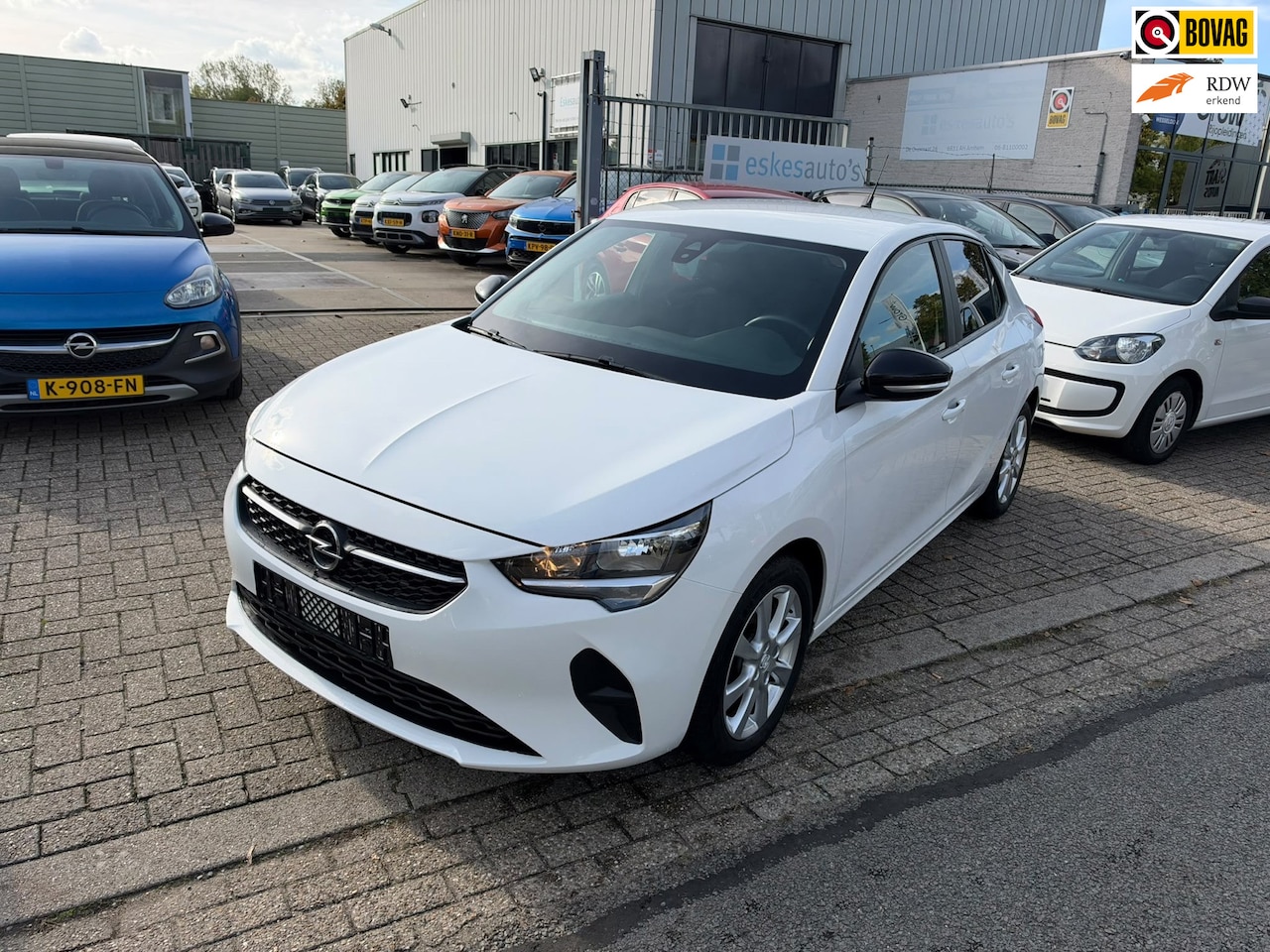 Opel Corsa - 1.2 Edition 1.2 Edition, Navi, Stoel/Stuur verwarming, Airco, 1ste eigenaar, Dealer onderhouden, INC B - AutoWereld.nl