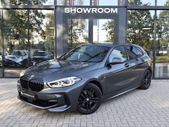 BMW 1-serie - 118i High Executive M-PAKKET HUD SFEER ACC
