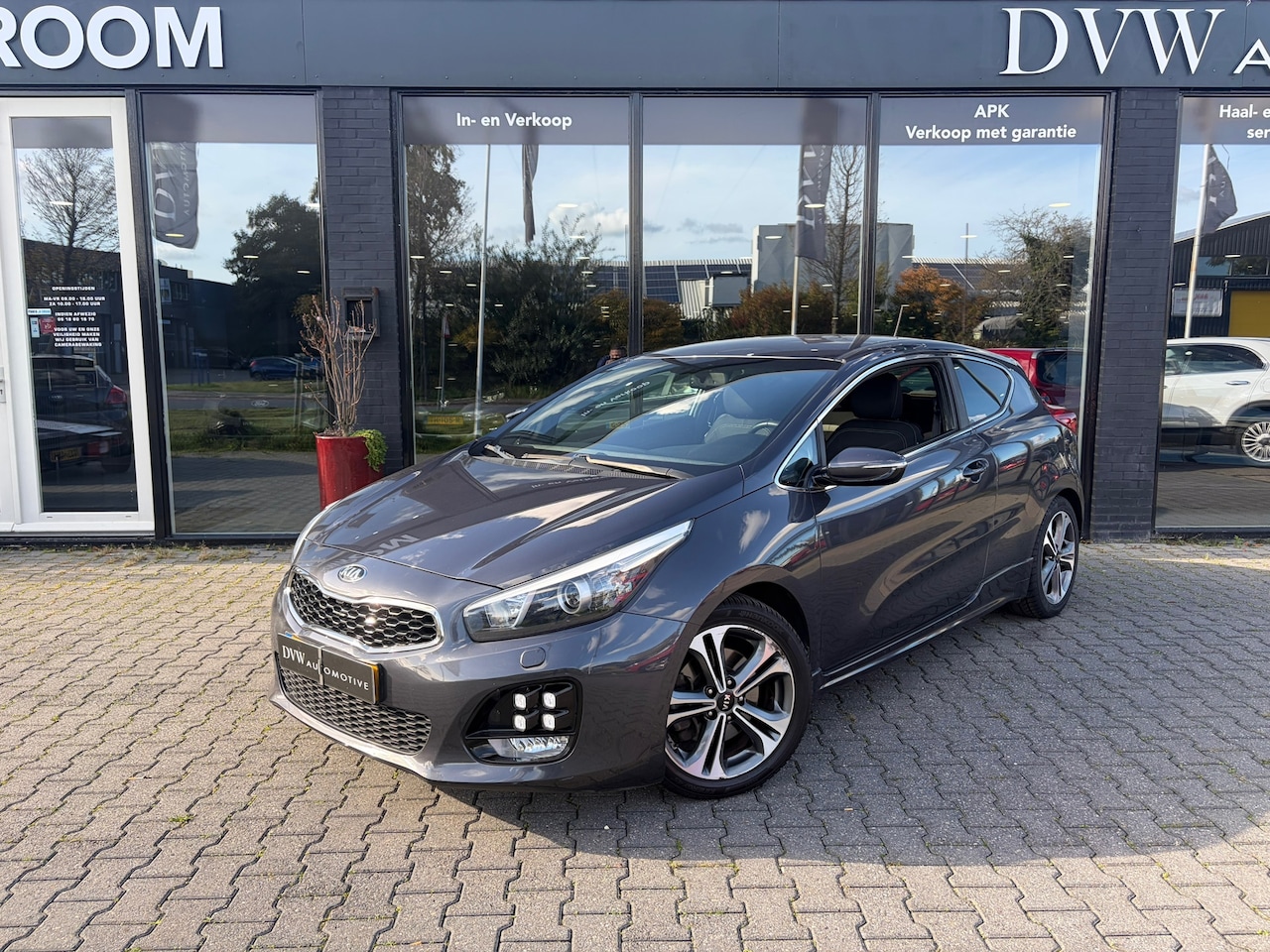 Kia Pro cee'd - 1.0 T-GDi GT-Line 1.0 T-GDi GT-Line - AutoWereld.nl