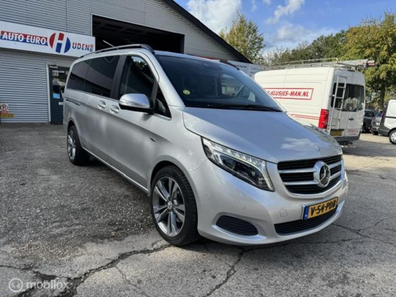 Mercedes-Benz V-klasse - 250 BlueTEC Lang DC Avantgarde 250 BlueTEC Lang DC Avantgarde - AutoWereld.nl