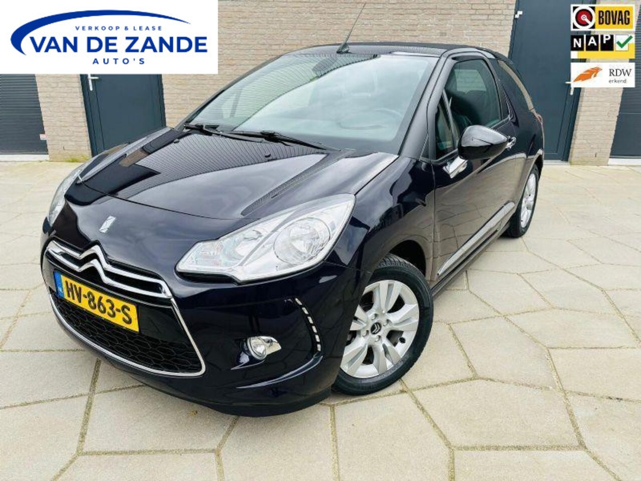 DS 3 Cabrio - 1.2 PureTech So Chic|Prachtige Cabrio|4 Nieuwe ALL-Seasons en SUPER weinig km s - AutoWereld.nl