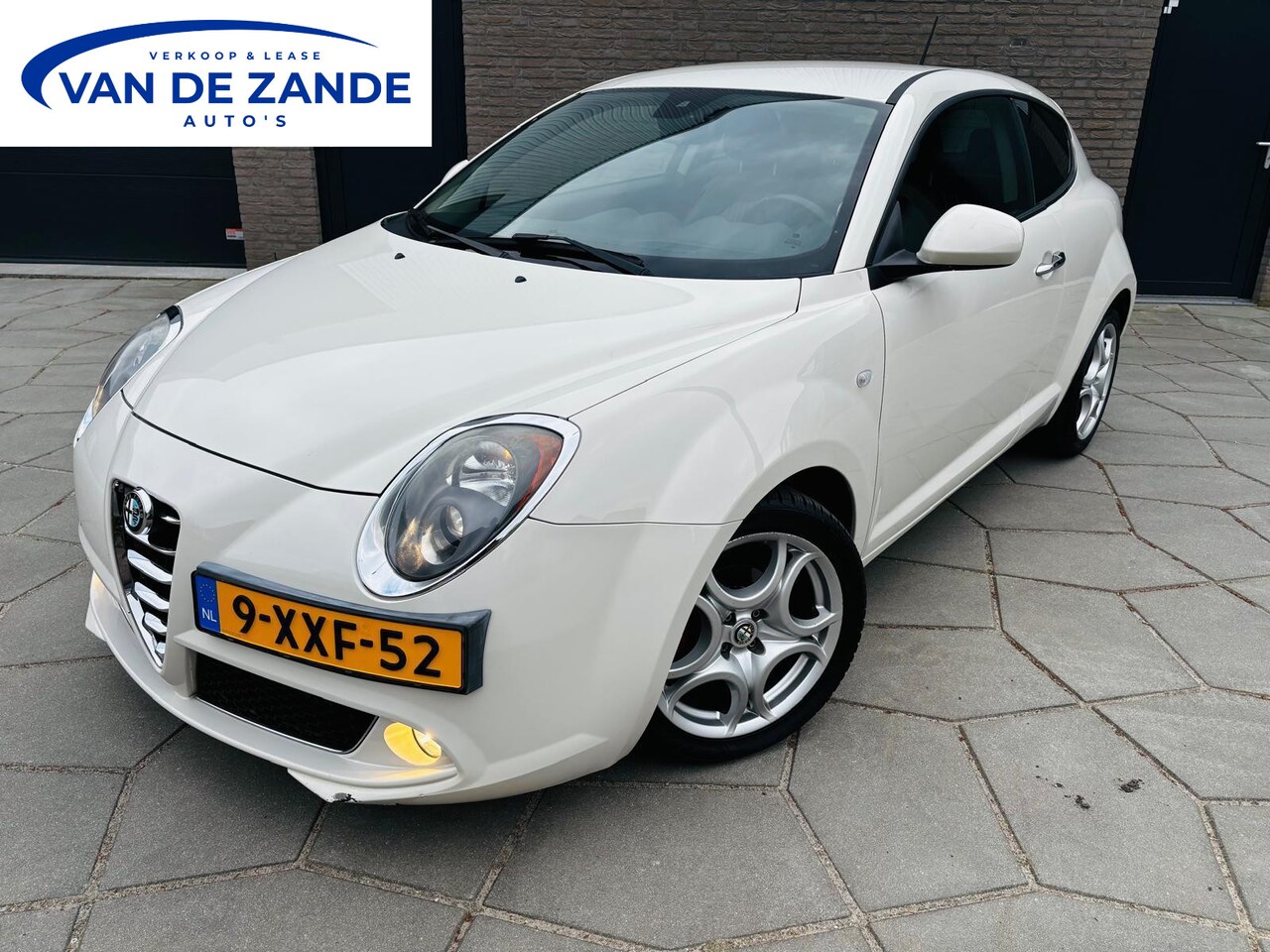 Alfa Romeo MiTo - 0.9 TwinAir Esclusivo| AIRCO|4x All-Season | LMvl. 17 Inch| - AutoWereld.nl