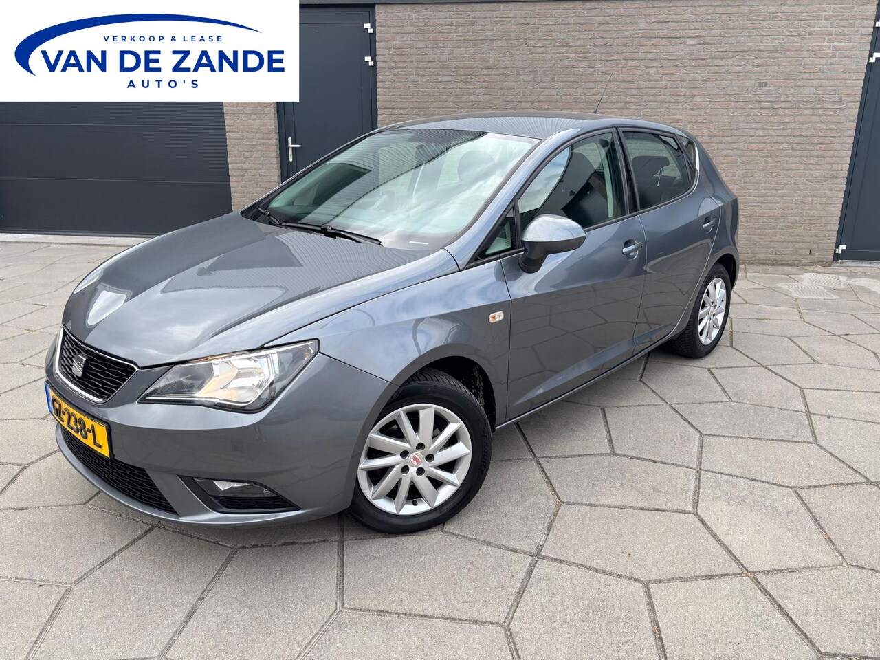 SEAT Ibiza - 1.4 TSI FR | 5Drs | AIRCO | Metallic|All-Season banden| Navi - AutoWereld.nl