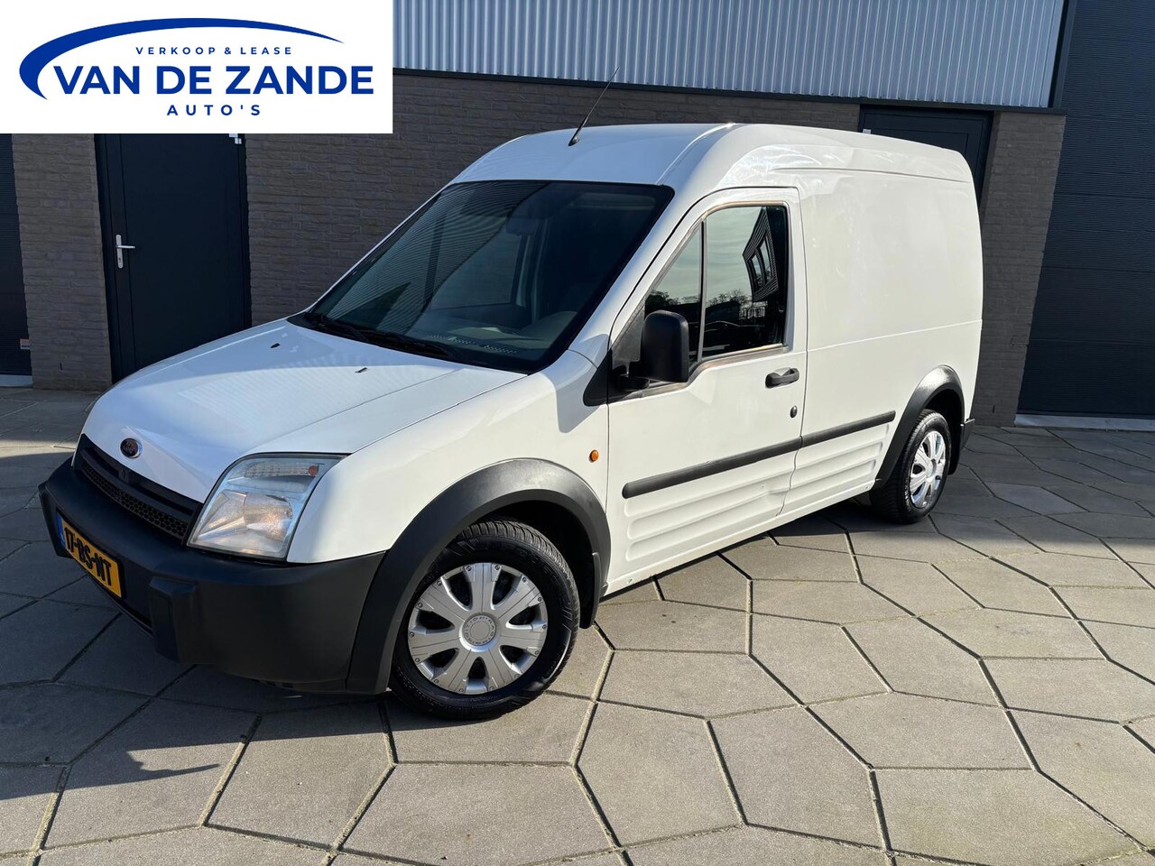 Ford Transit Connect - T220L 1.8 TDdi| net gebruikte bedrijfsauto met deuren achter en betimmert| - AutoWereld.nl