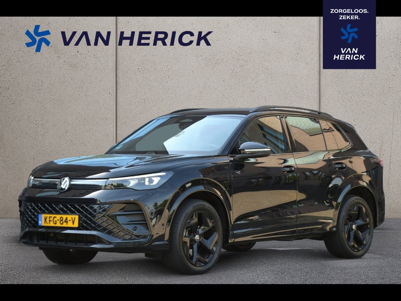Volkswagen Tiguan - 1.5 eHybrid R-Line 272PK | Black Style | IQ Light | Trekhaak | Head-up - AutoWereld.nl