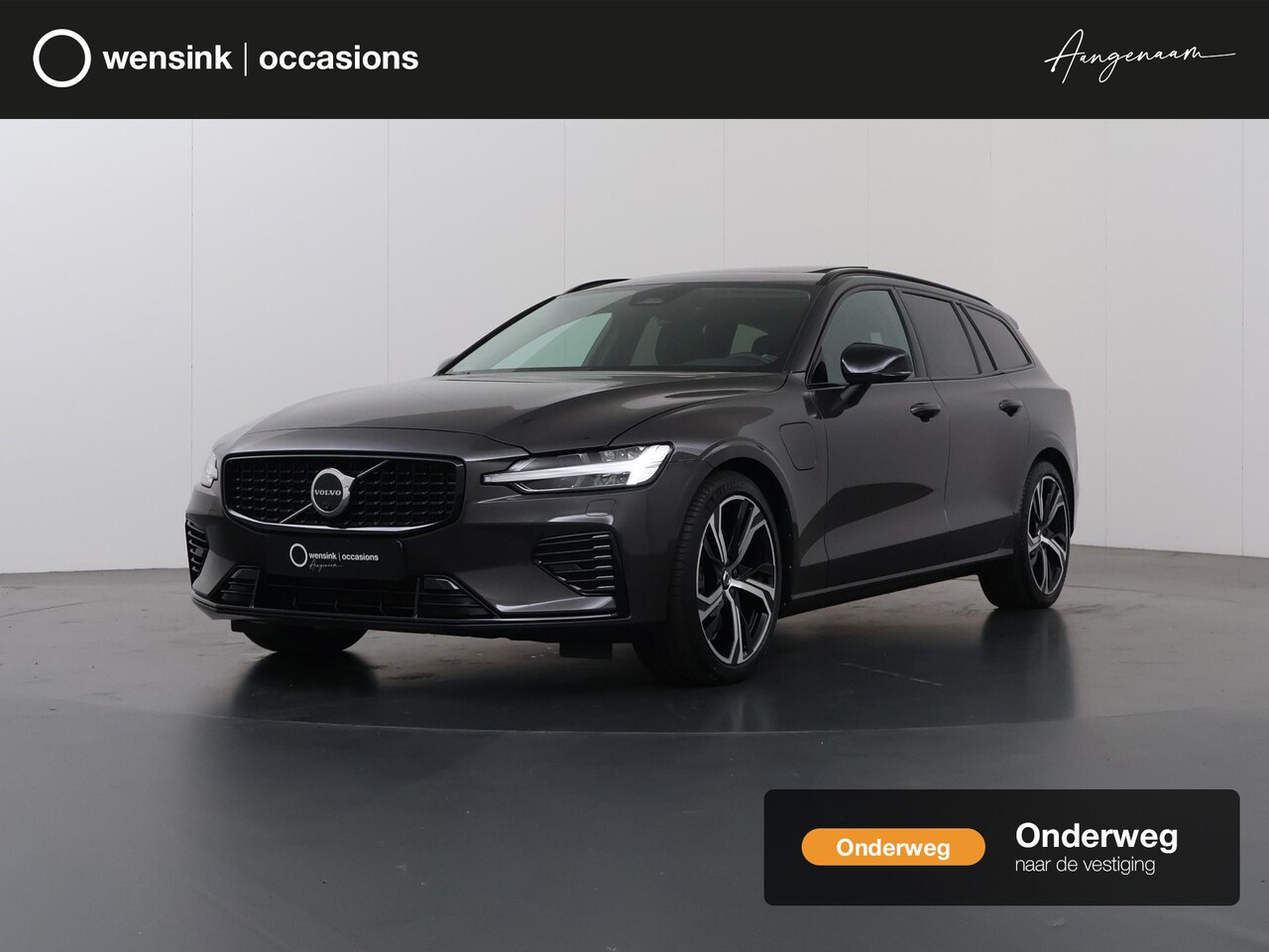 Volvo V60 - 2.0 T8 Plug-in hybrid AWD Ultra Dark | Trekhaak | 360 camera | Adaptieve cruise control | - AutoWereld.nl
