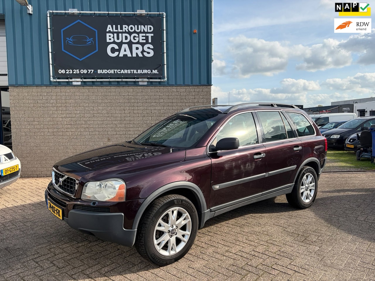 Volvo XC90 - 2.5 T Ocean Race 7 PERSOONS AUTOMAAT - AutoWereld.nl