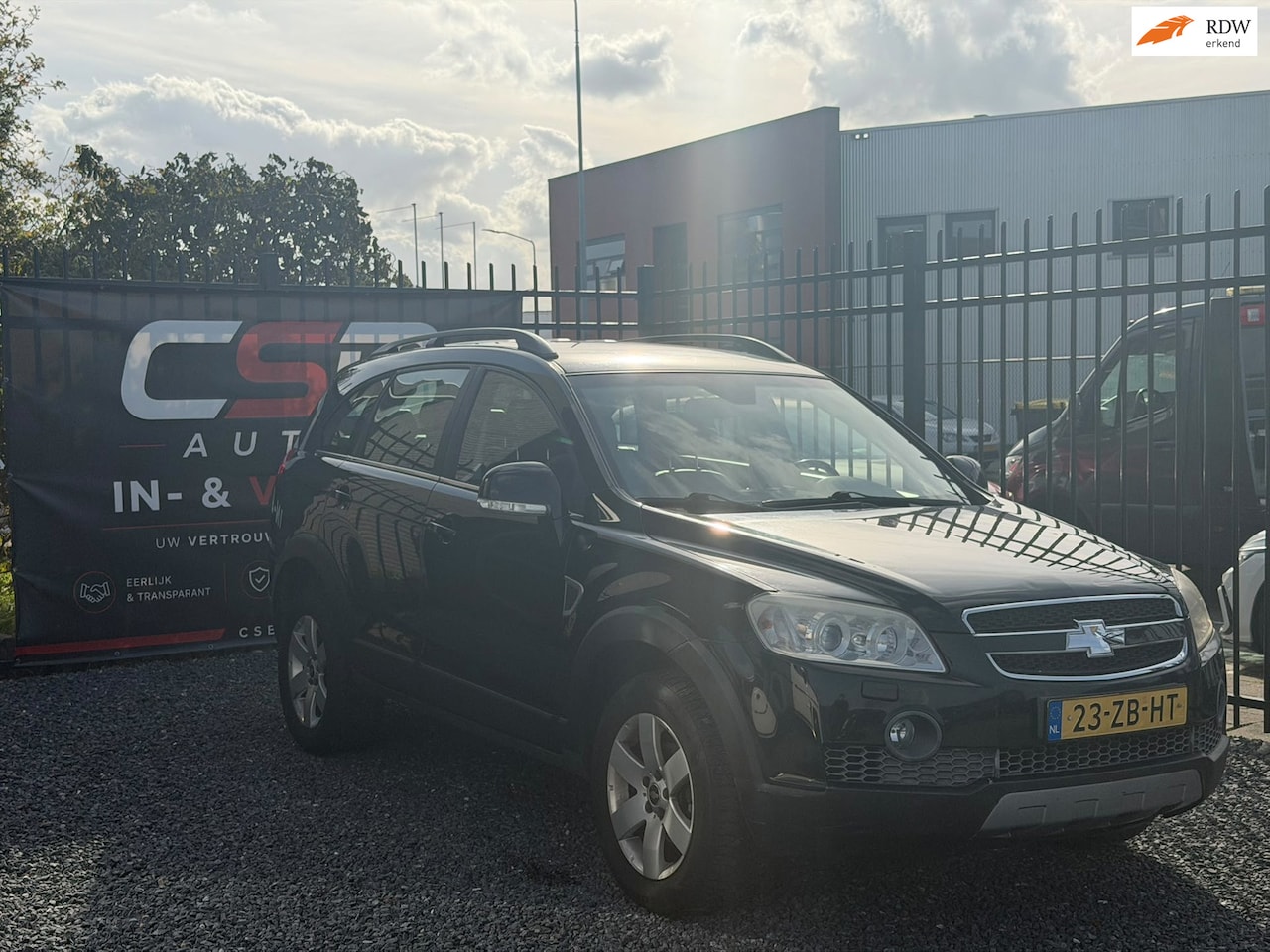 Chevrolet Captiva - 3.2i Executive AUTOMAAT!LEDER!APK2027!7PERSOONS! - AutoWereld.nl