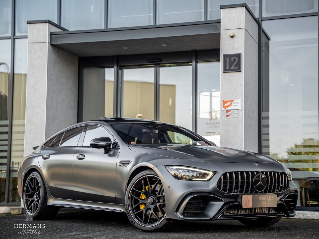 Mercedes-Benz AMG GT 4-Door Coupe - 63 S 4MATIC+ Premium Plus / Magno / Burmester / Night / Pano / Carbon / HUD / 360 - AutoWereld.nl