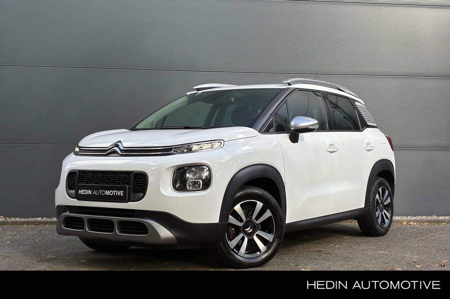 Citroën C3 Aircross - 1.2 PureTech S&S Shine | Camera | Apple Carplay / Android Auto | Climate Control | Navigat - AutoWereld.nl