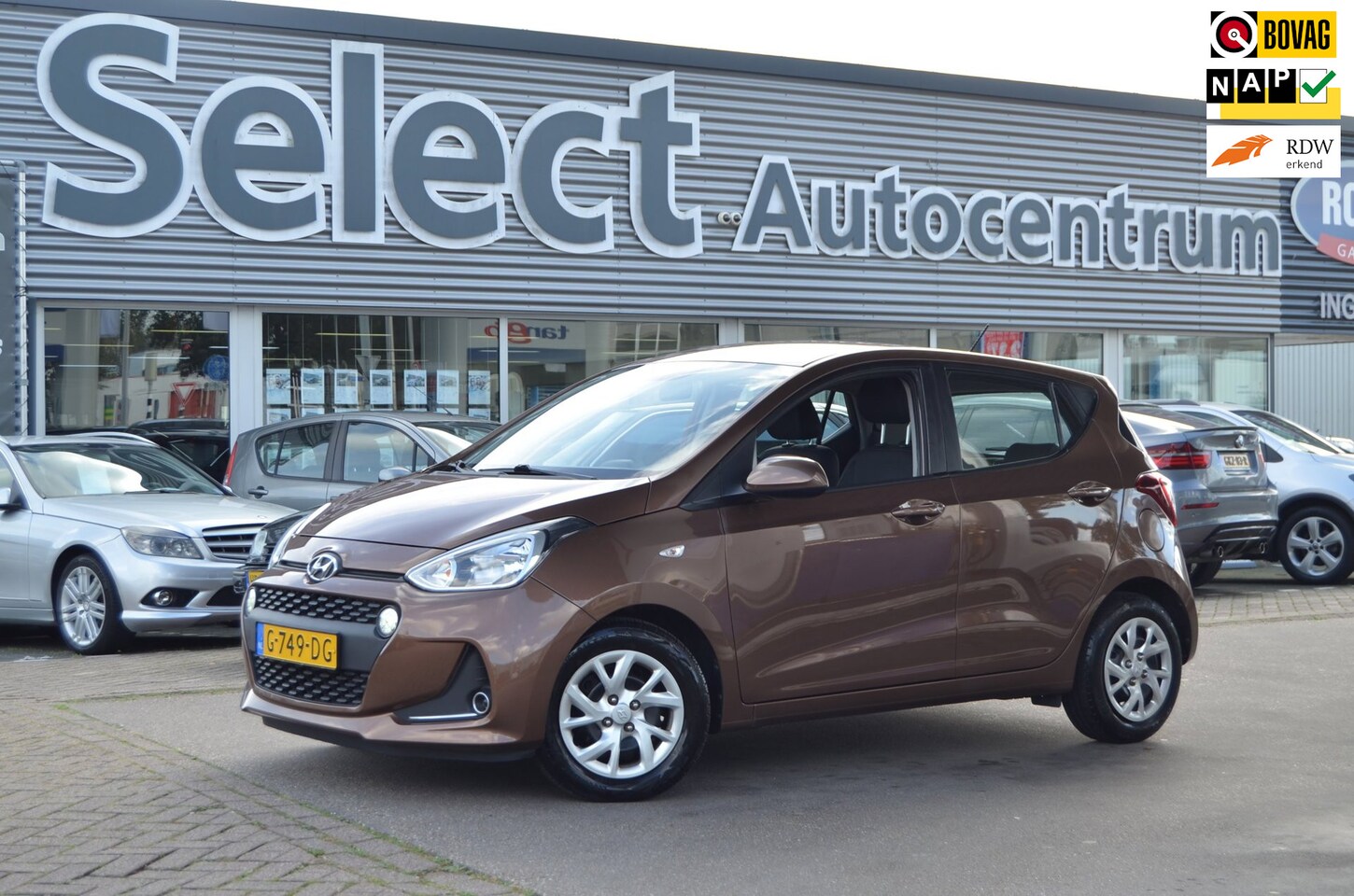Hyundai i10 - 1.0i Comfort|70.000KM!!| CRUISE|AIRCO|DEALER ONDERH.|BLUETOOTH - AutoWereld.nl