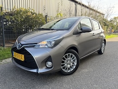 Toyota Yaris - 1.5 Hybrid Lease / AUTOMAAT / NAVI / CLIMATE / CRUISE