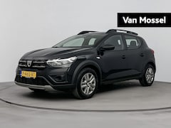 Dacia Sandero - 1.0 TCe ECO-G Essential 100PK | Trekhaak | Parkeersensoren | Cruise Control | Aircondition