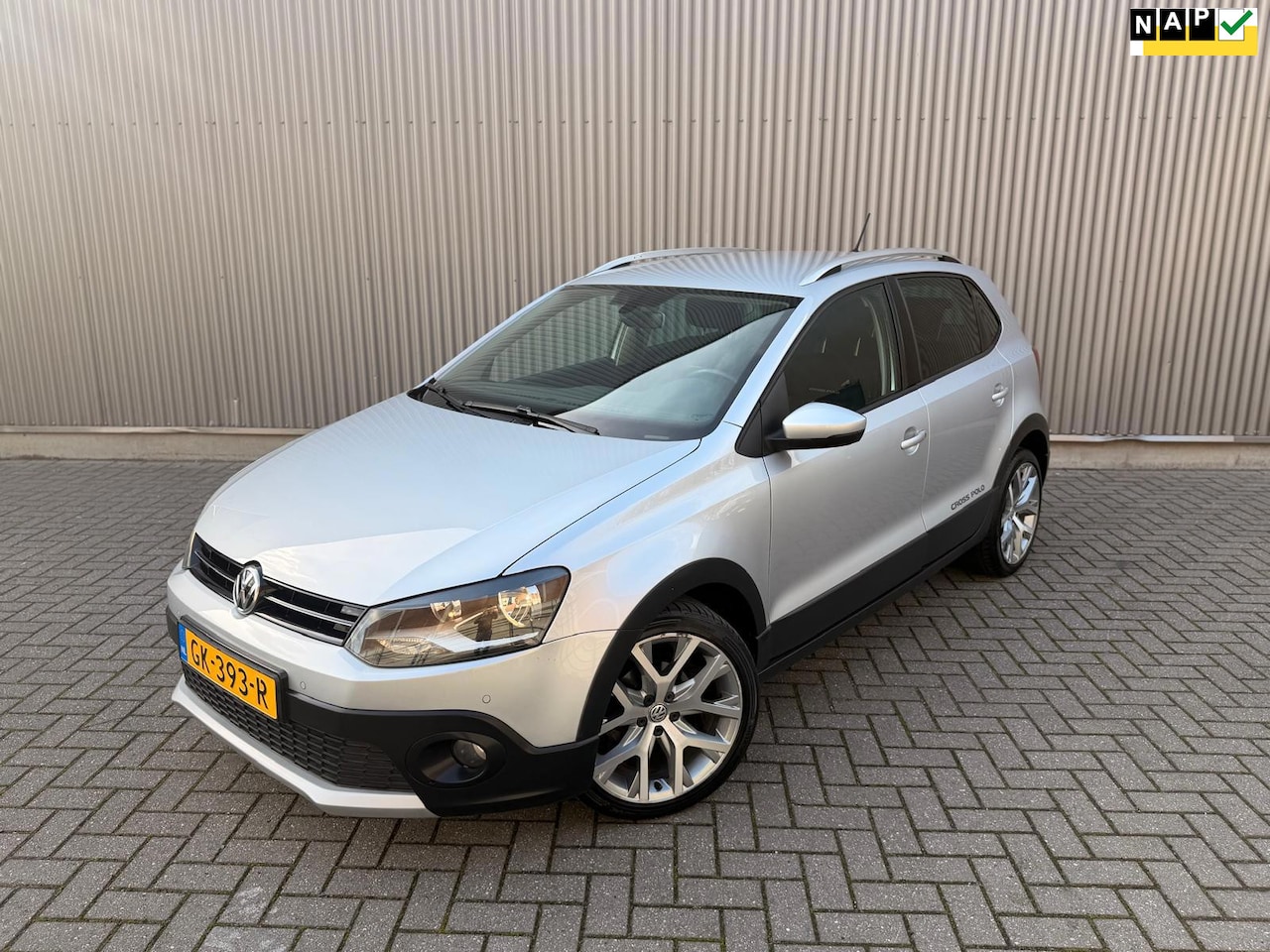 Volkswagen Polo - 1.2 TSI Cross Trekhaak|PDC|Climate Control|Cruise control - AutoWereld.nl
