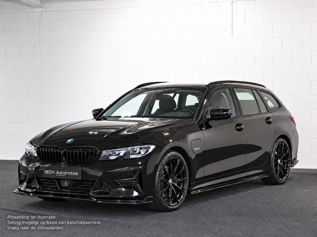 BMW 3-serie Touring - 330e Sport Line | ACC | STOELVRW |TRKHK - AutoWereld.nl