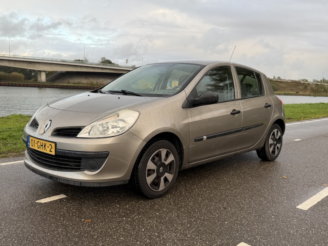 Renault Clio - 1.2-16V Expression 1.2-16V Expression - AutoWereld.nl