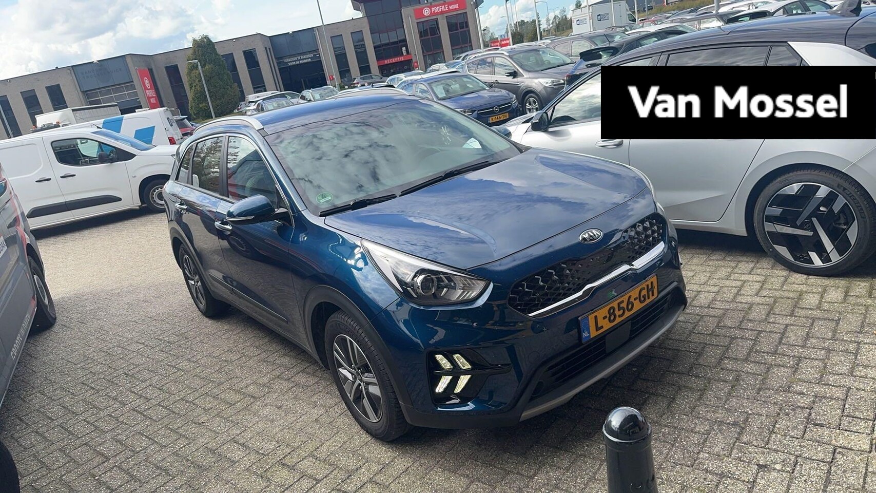 Kia Niro - 1.6 GDi Hybrid DynamicLine 1.6 GDi Hybrid DynamicLine - AutoWereld.nl