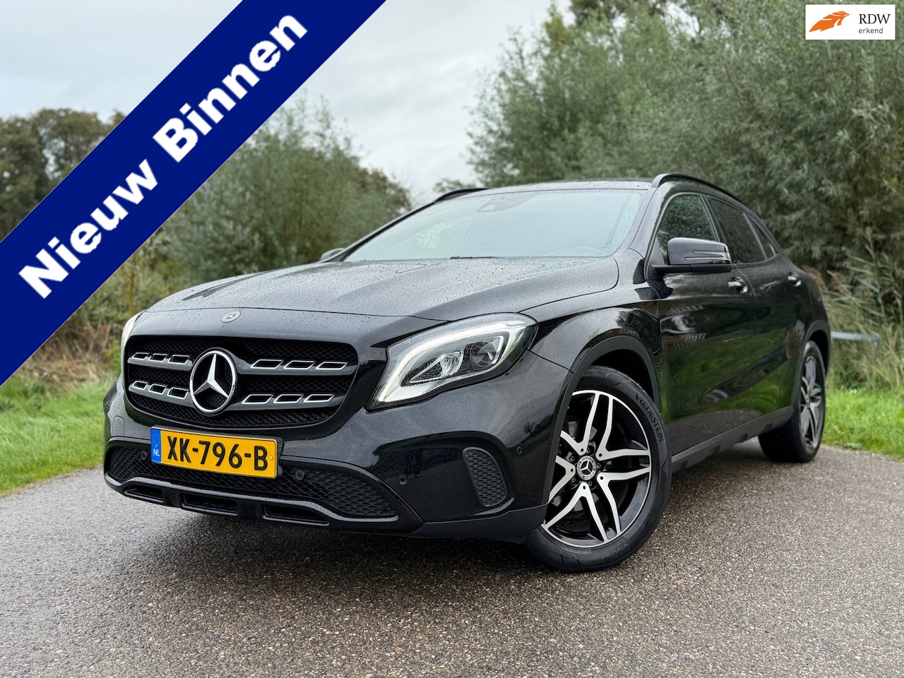 Mercedes-Benz GLA-Klasse - 180 Premium Plus Automaat Navi Camera clima Goed Onderhouden - AutoWereld.nl