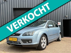 Ford Focus - 1.6-16V Futura-airco-NAP-NWE APK